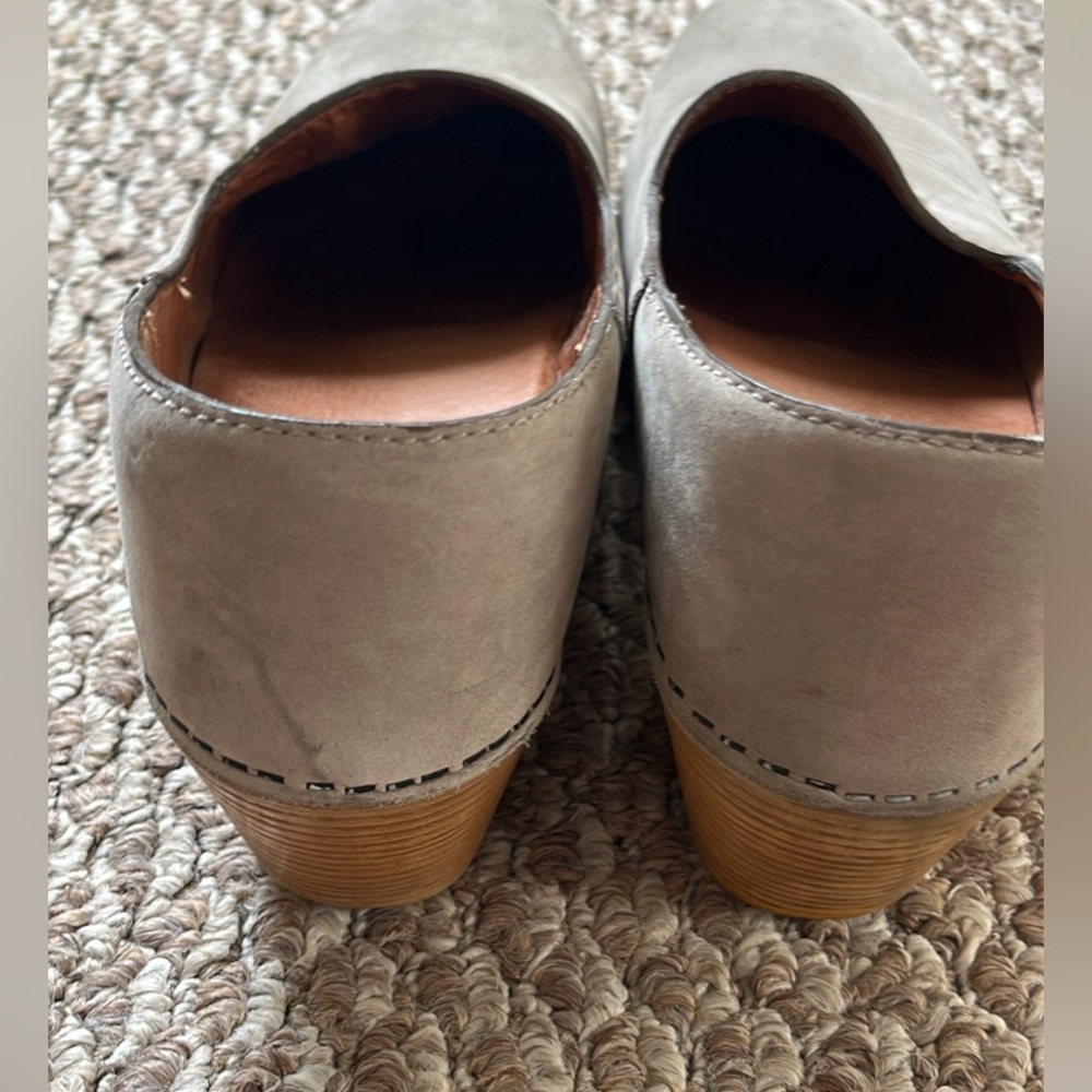 Dansko Taupe Clog Nubuk